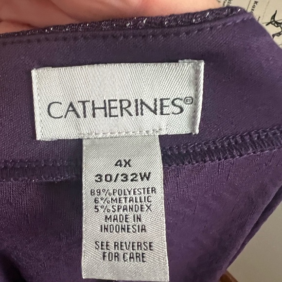 7 for $30 Katherines Cold Shoulder Top - Picture 5 of 7